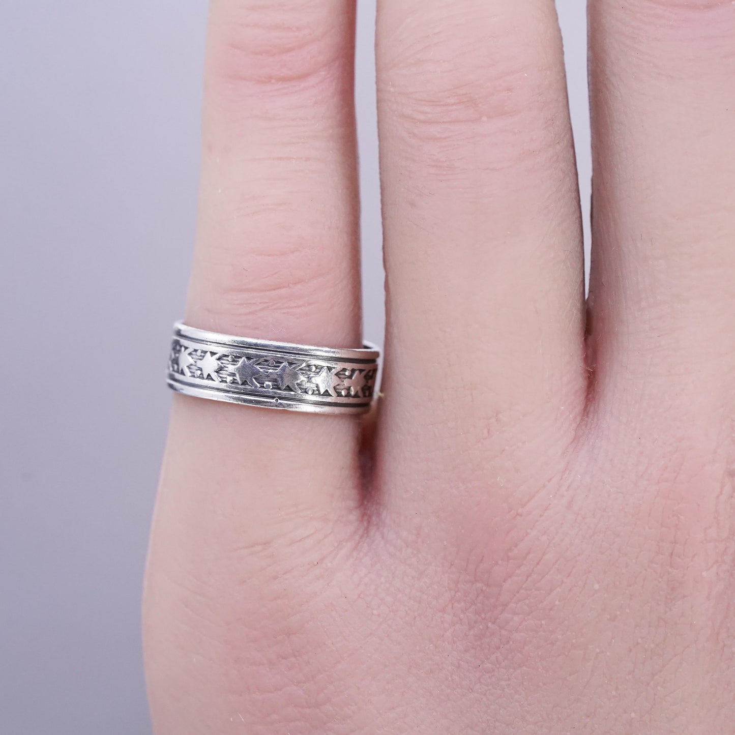 Size 5.25, VTG southwestern Uncas Silver Co Sterling 925 silver ring, band