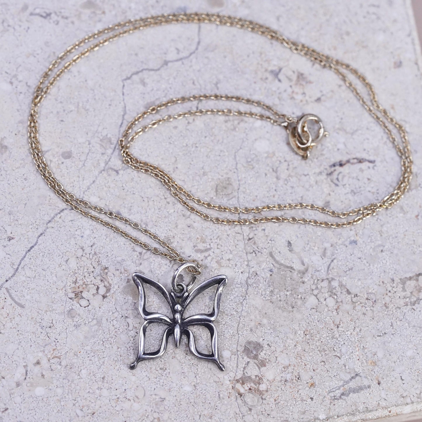 18", yellow gold tone Sterling 925 silver circle necklace w/ butterfly pendant
