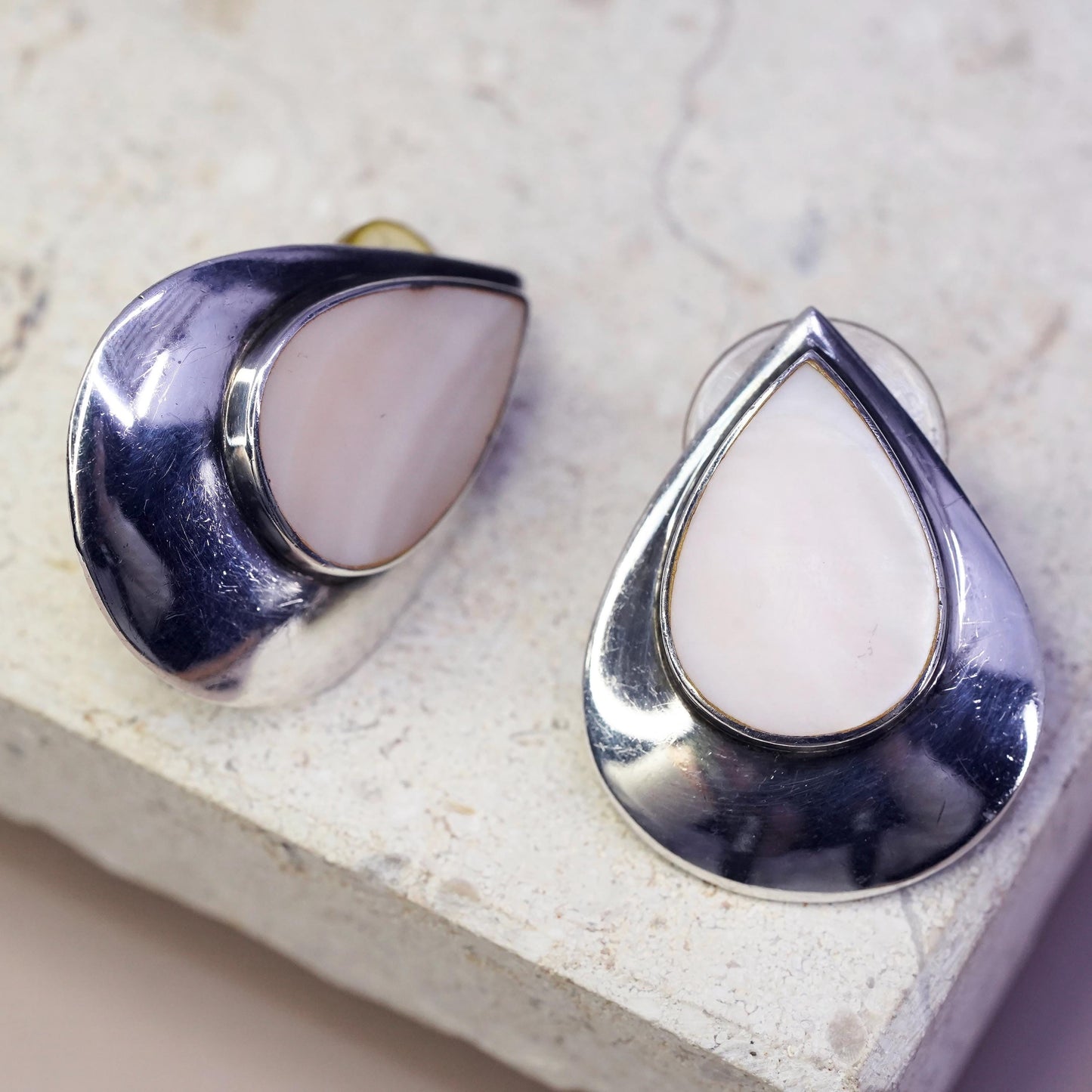 Boma sterling silver earrings, 925 teardrop studs pink mother of pearl inlay