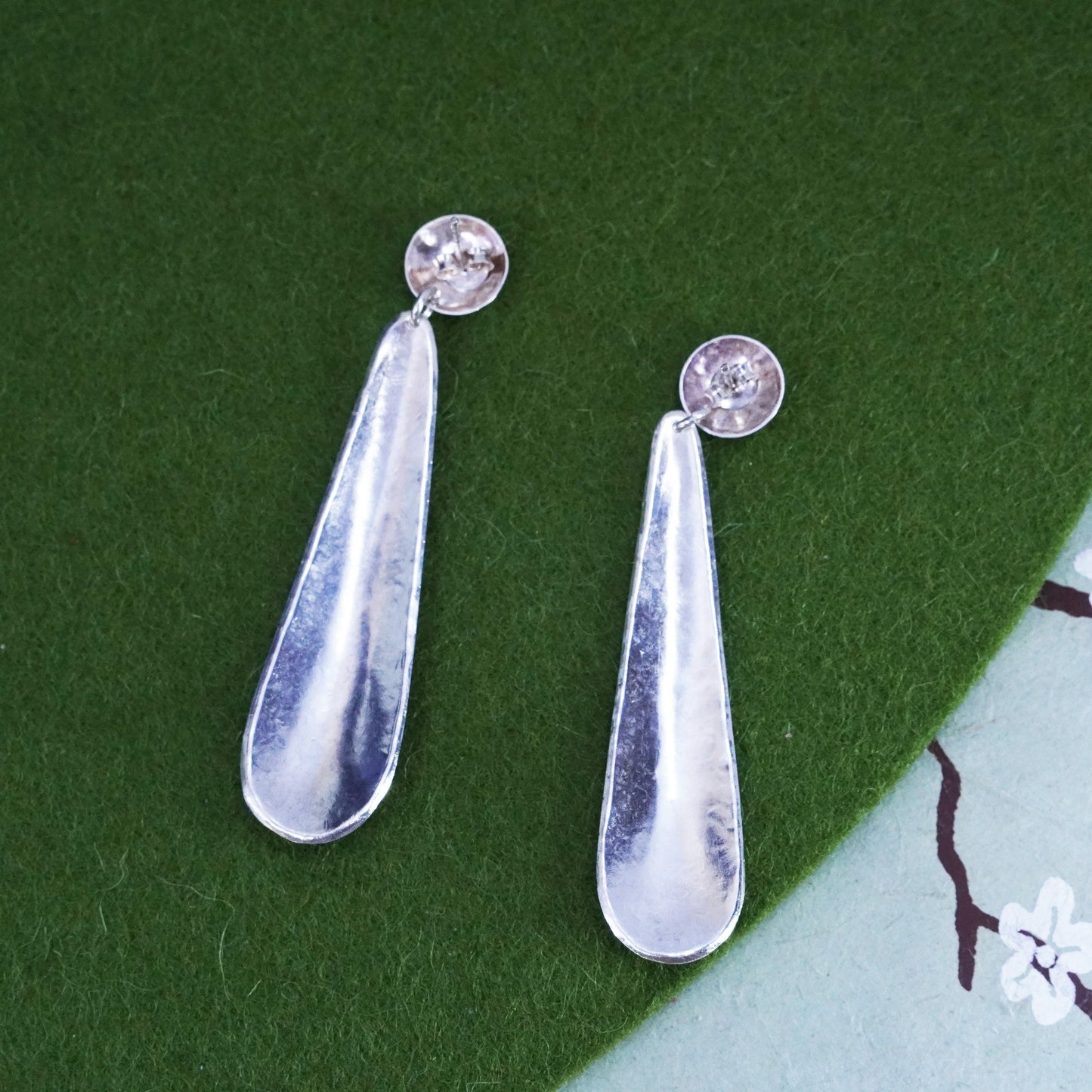 Vintage modern sterling silver handmade earrings, hammered 925 teardrop dangles