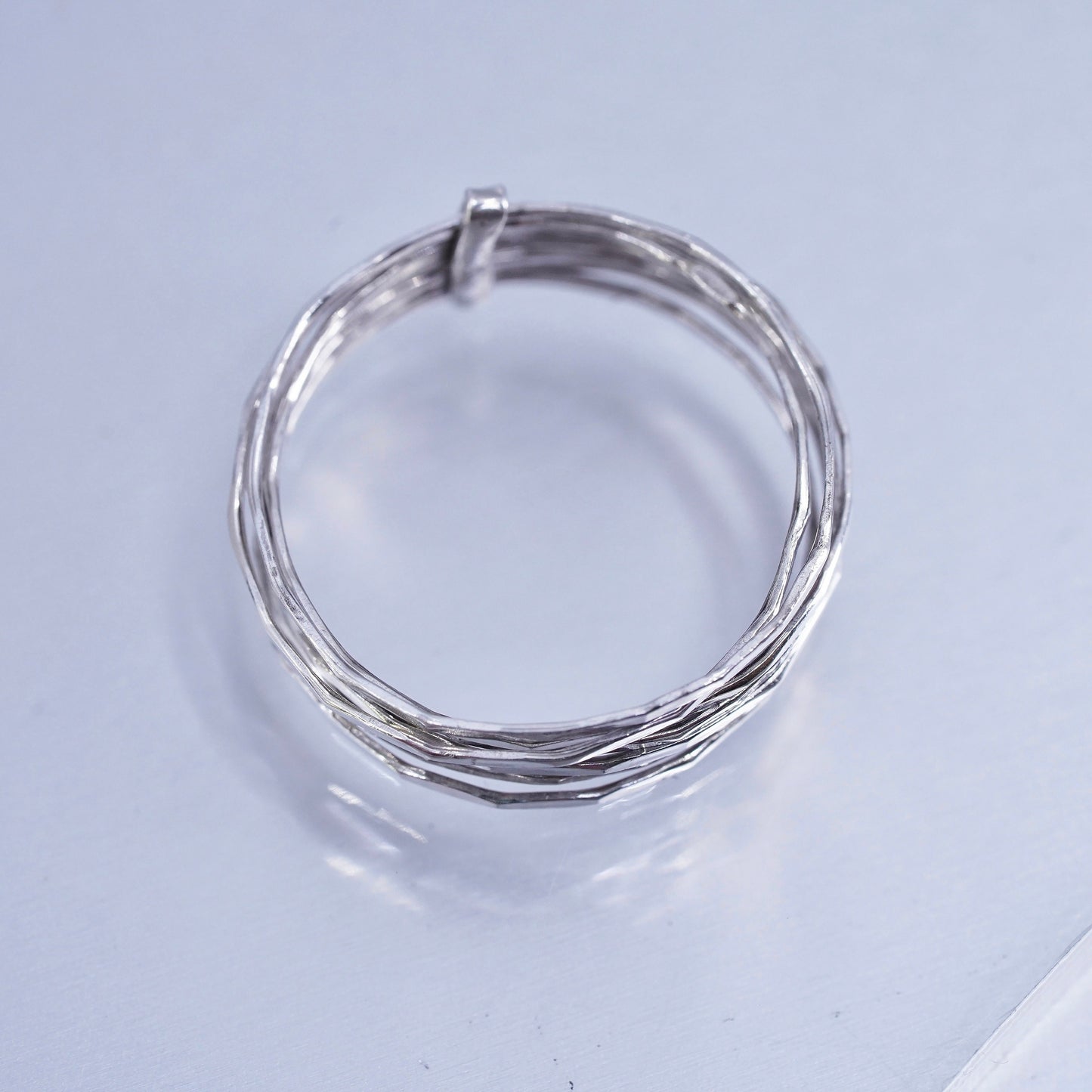 Size 8, vintage southwestern Sterling 925 silver multi strands ring, band