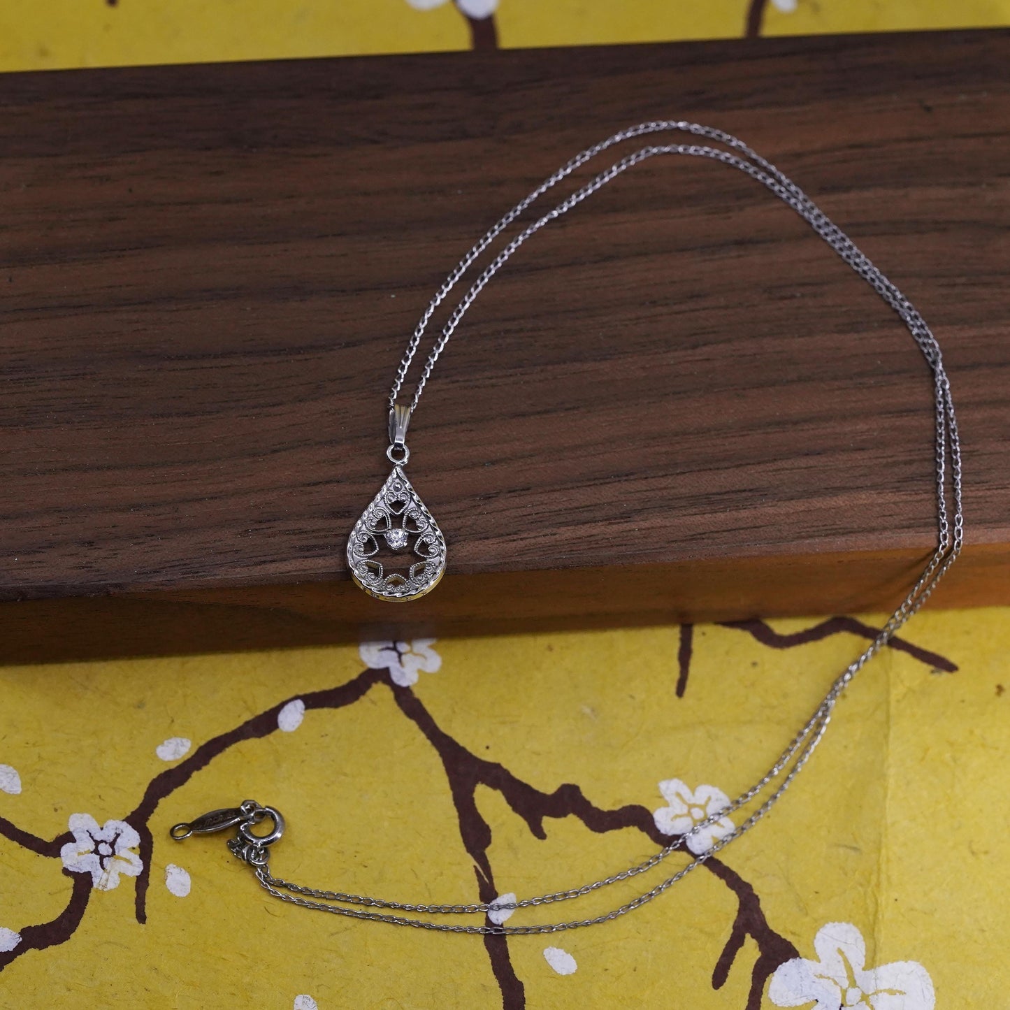 20", VTG Sterling silver necklace, Italian 925 curb chain teardrop pendant cz