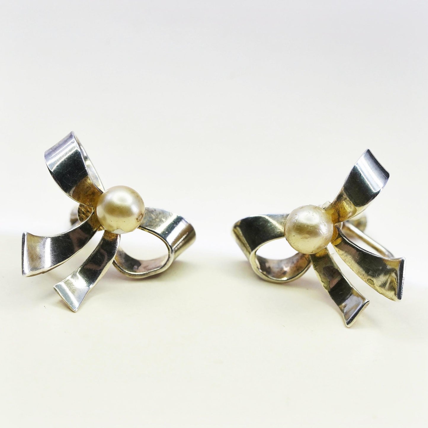 yellow gold plated Sterling silver ribbon bow tie earrings 925 screw back pearl