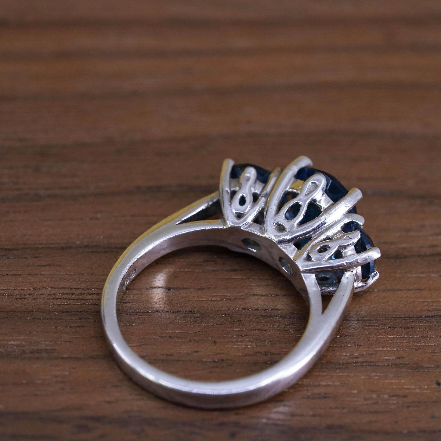 Size 7, vintage Sterling silver handmade ring, 925 band with sapphire