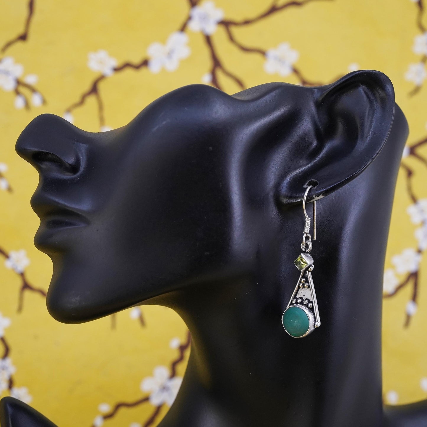 Vintage Sterling 925 silver handmade teardrop earrings with turquoise peridot