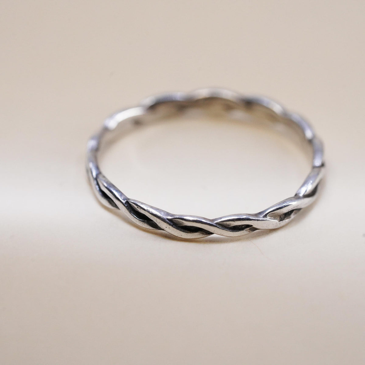 Size 9, Vintage Shube southwestern sterling silver ring, woven pattern 925 band