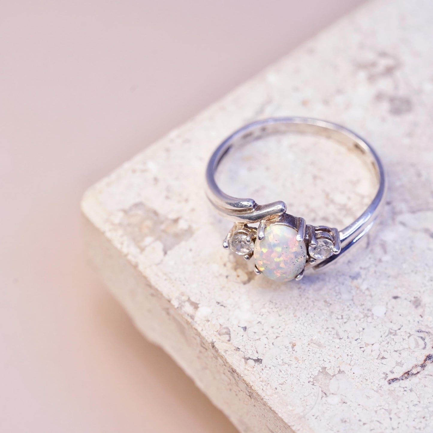 Size 9.5, vintage Sterling Silver opal Ring with cz details