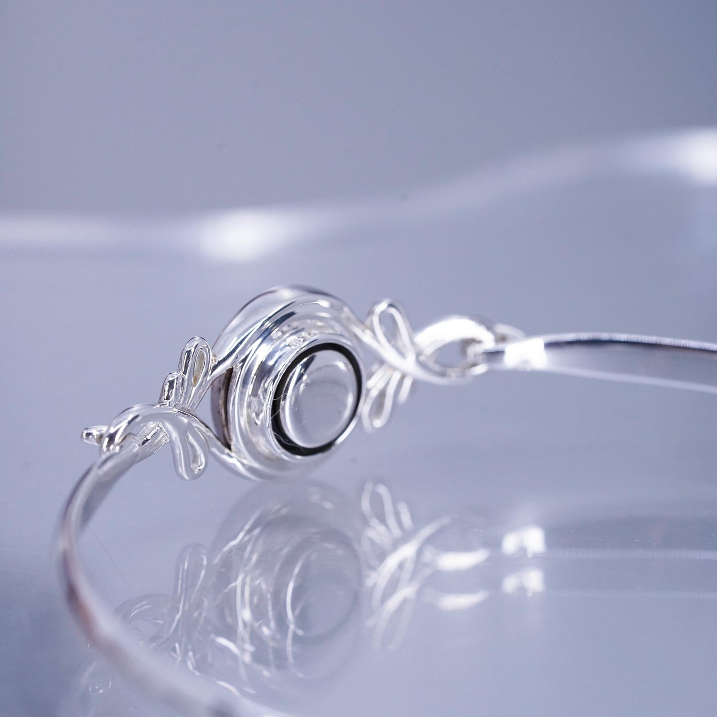 7.5”, Sterling 925 silver bracelet, hinged interchangeable bangle with enamel