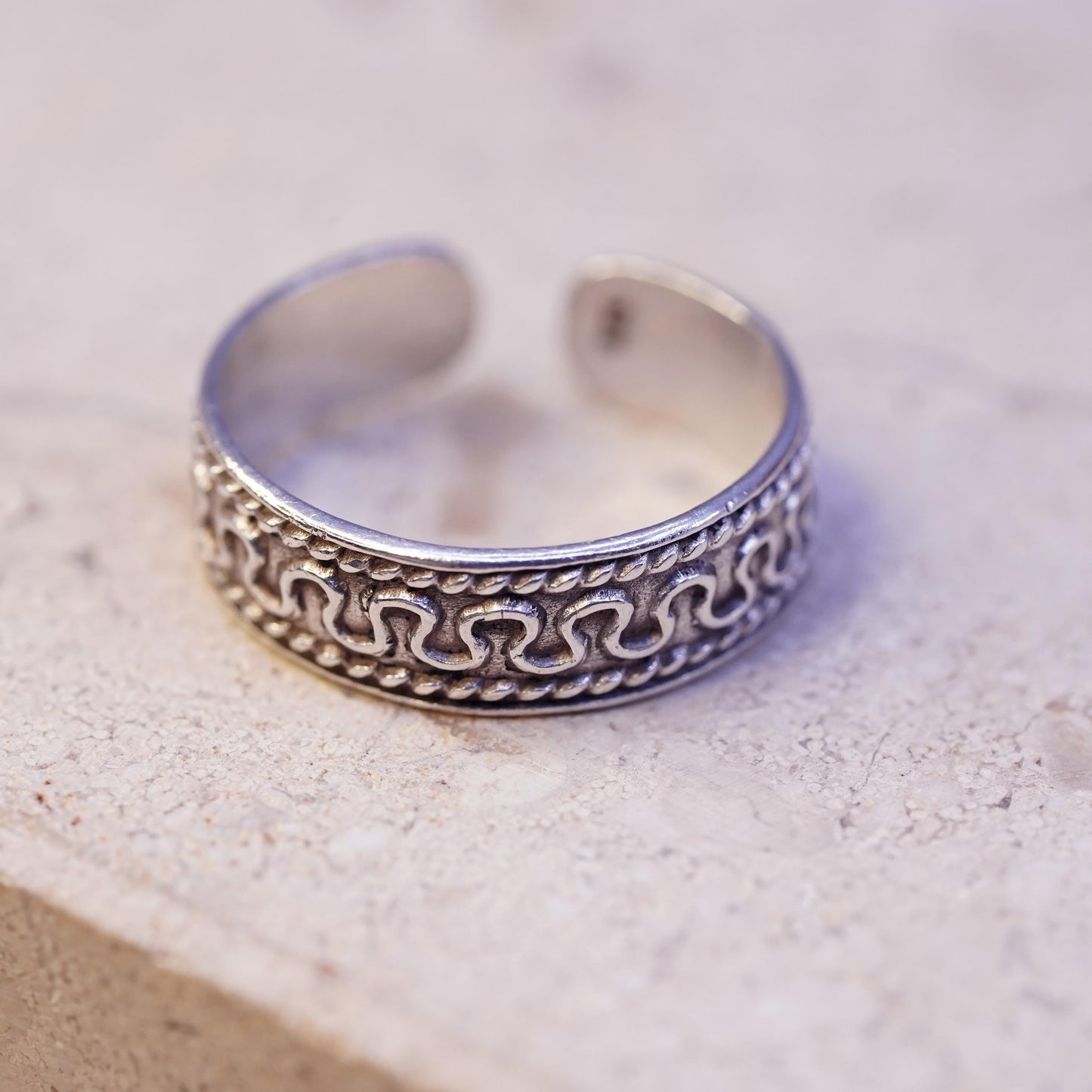 Size adjustable, vintage Sterling silver handmade band, 925 cable open ring