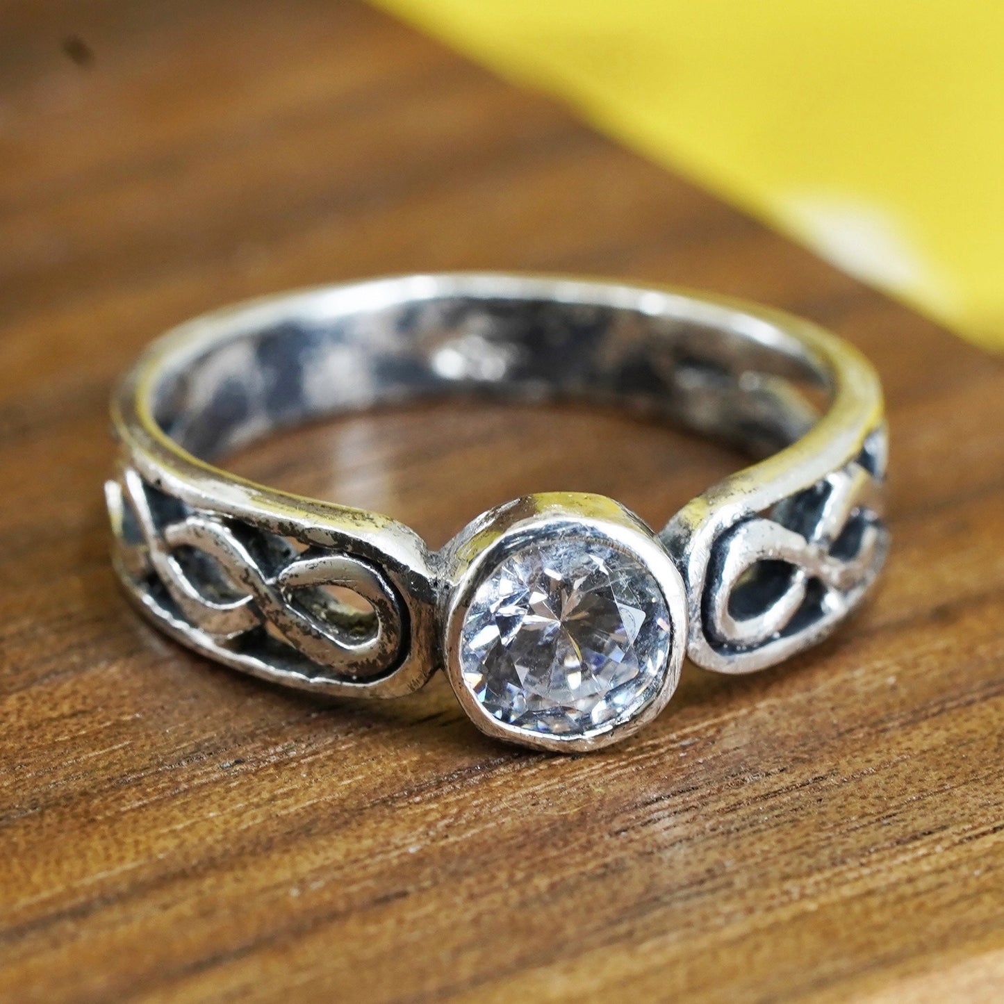 Size 9, vintage Irish Celtic knot Sterling 925 silver handmade ring with cz