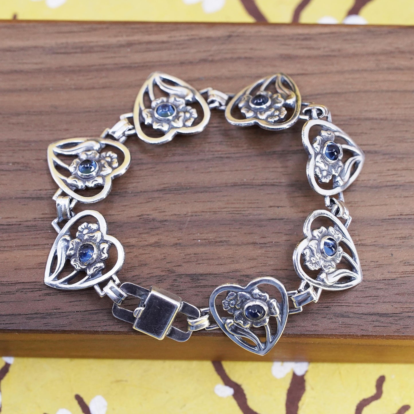 6.75", Vintage Sterling silver tennis bracelet, 925 silver heart floral chain