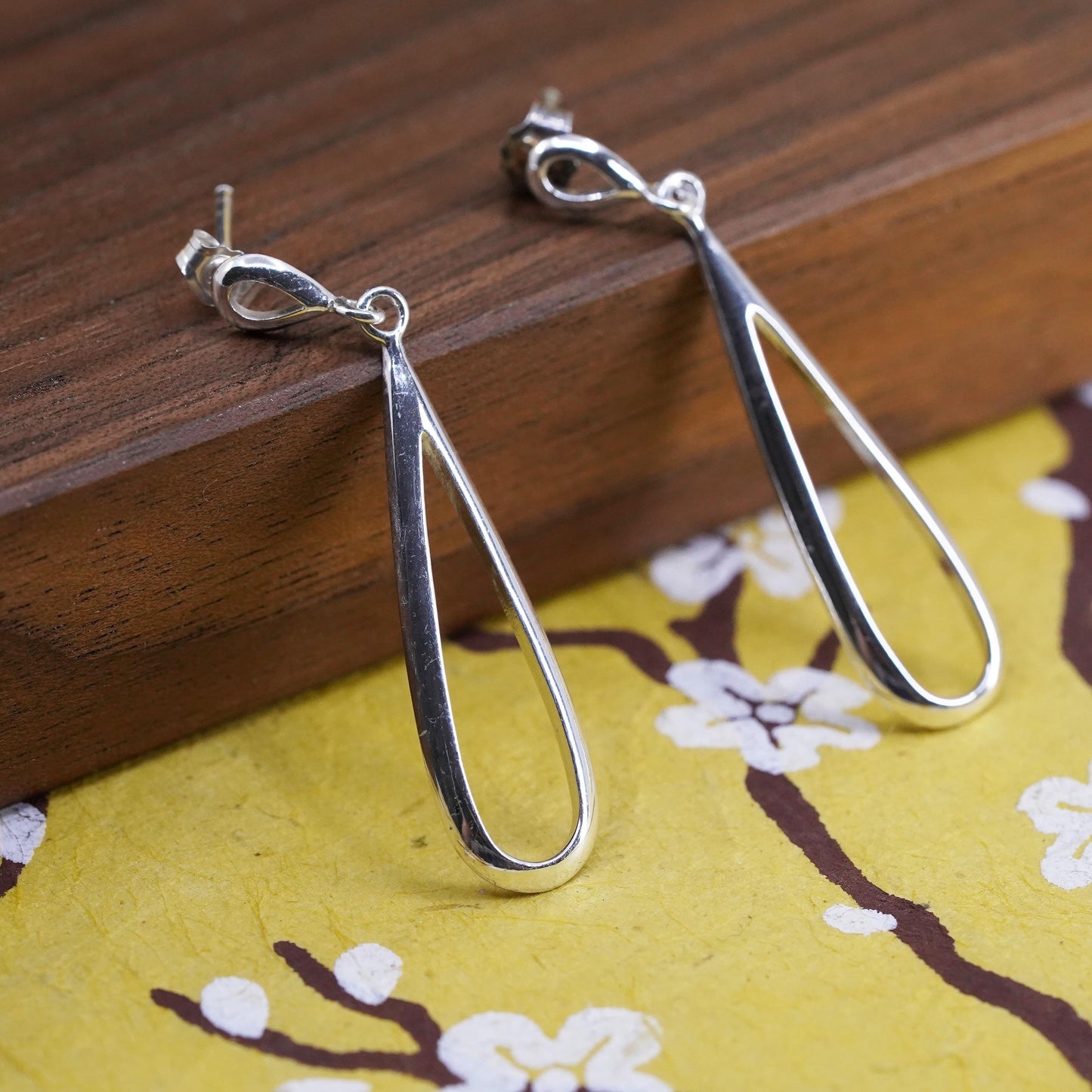 Vintage Sterling silver handmade earrings, 925 teardrop drops