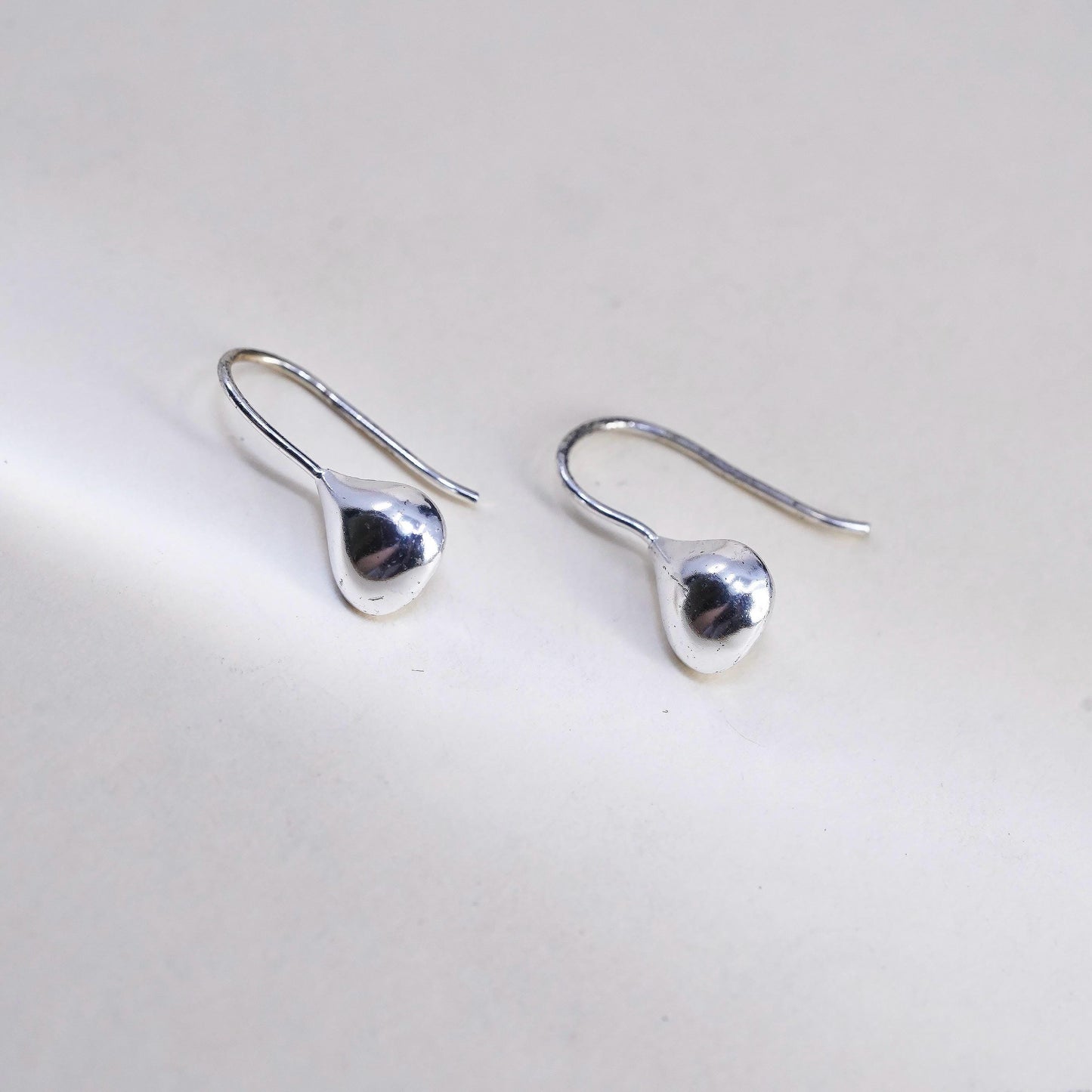 Vintage IBB Sterling Silver Small Teardrop Dangles Earrings 925