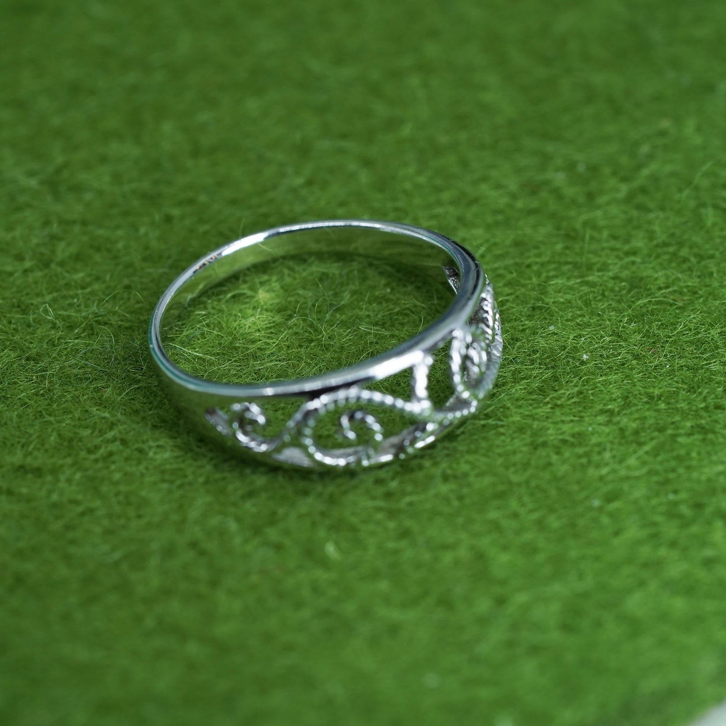 Size 7, Vintage sterling silver handmade sprial ring, 925 silver statement band