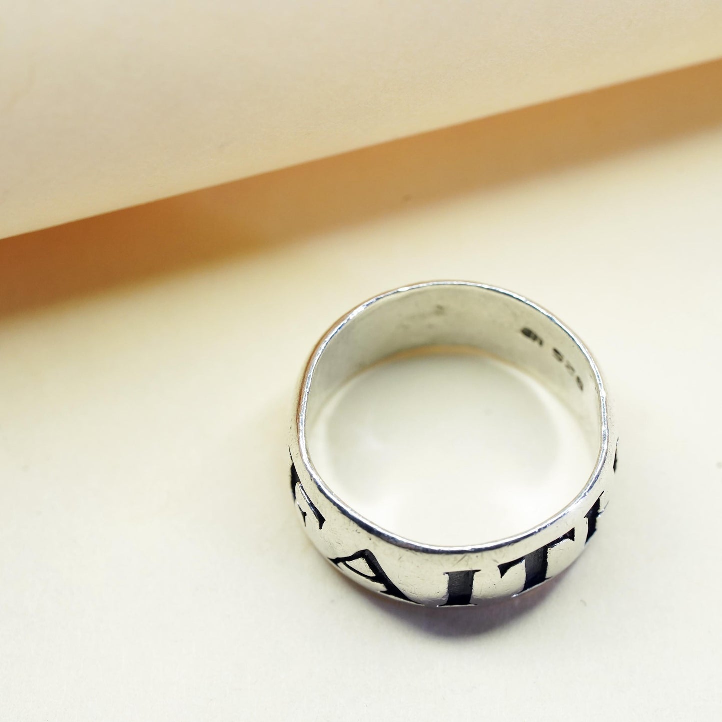 Size 6, vintage Sterling 925 silver handmade relief Faith ring band