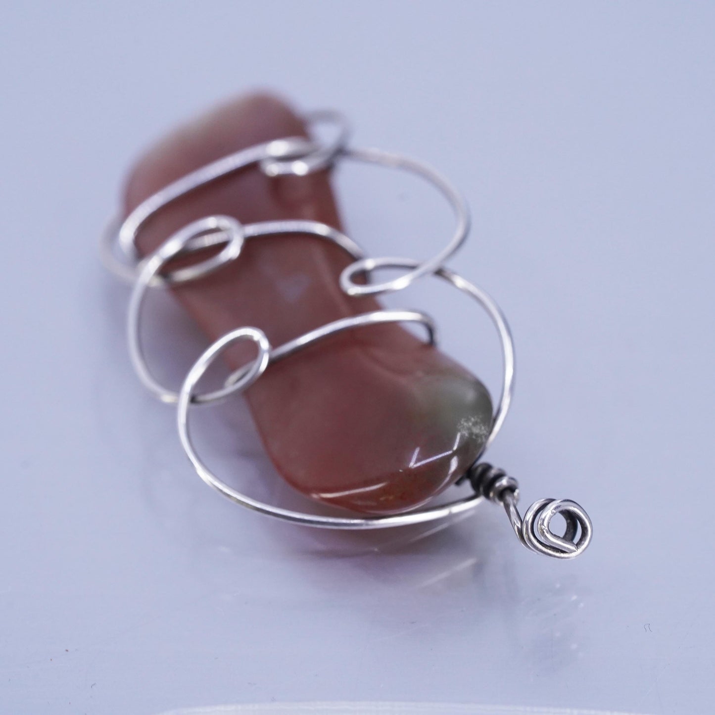 Vintage sterling 925 silver handmade wired agate pendant, stamped silver tested