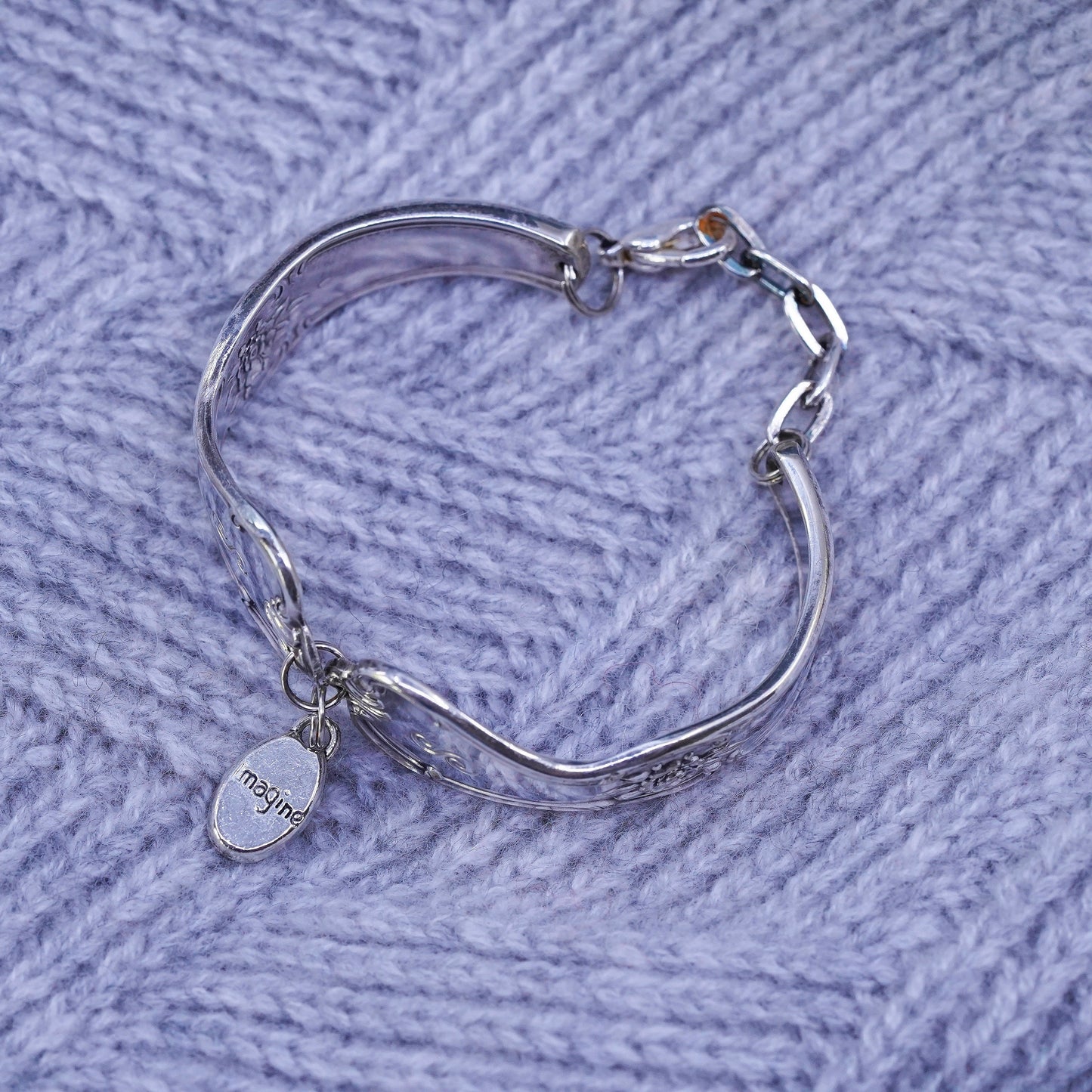 6.5” vintage Silver Tone spoon bracelet with charm and engraved “imagine”