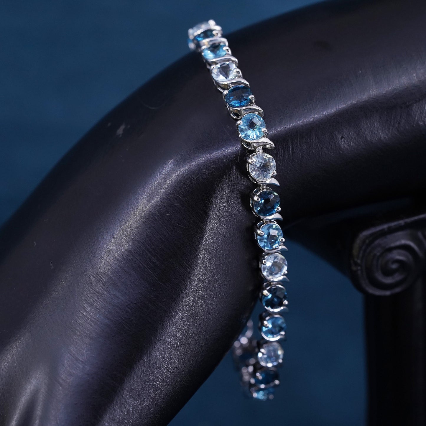 7", vintage Sterling 925 silver tennis bracelet with blue topaz