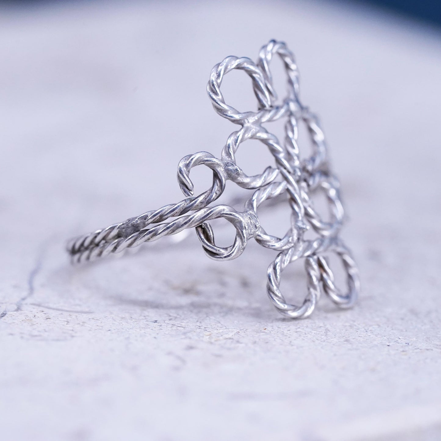Size 5.25, vintage sterling silver ring, solid 925 silver wired knot band