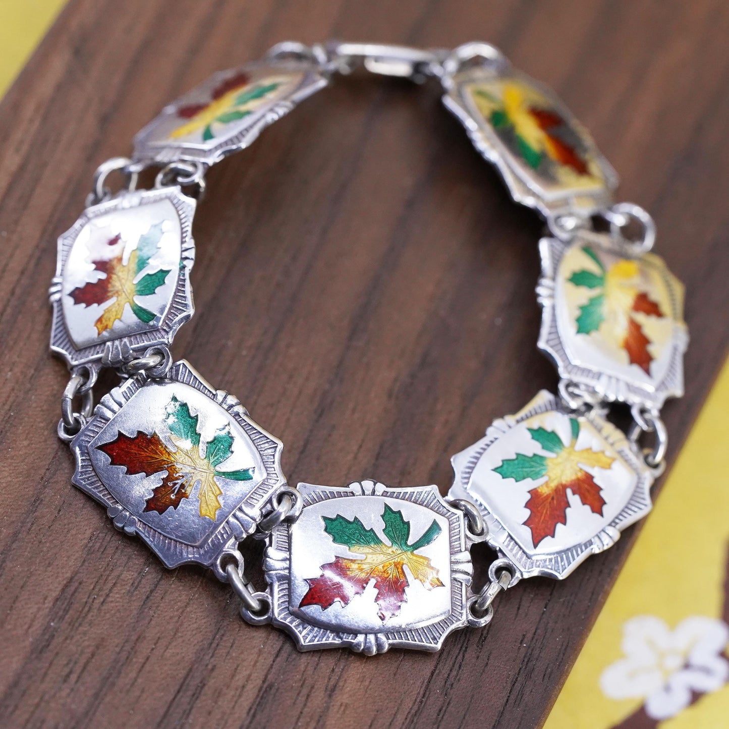 6.75”, vintage BMCO Sterling silver bracelet, 925 enamel maple leafy chain