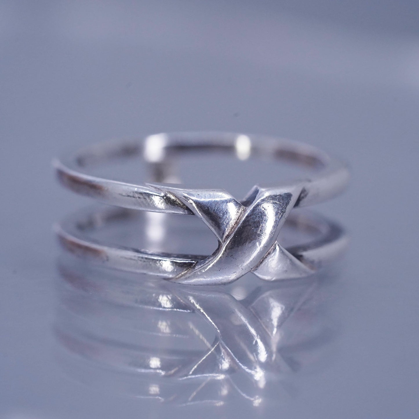 Size 10, vintage Sterling 925 silver ring, crossed double band