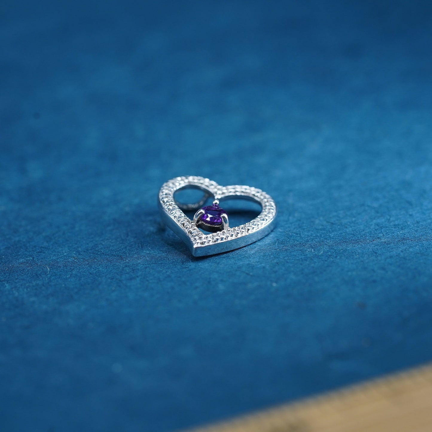 Vintage sterling silver handmade pedant, 925 heart with amethyst and diamond