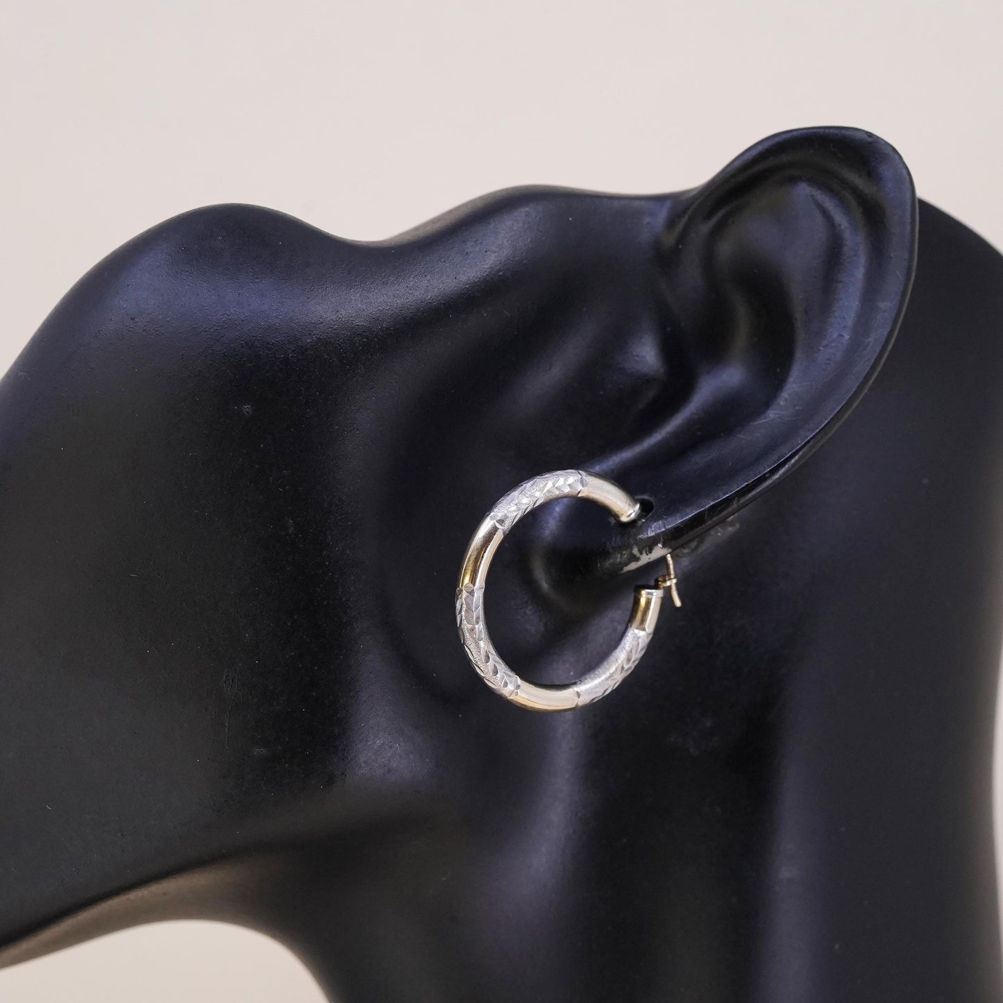 1", Vintage 1/20 10K yellow gold sterling silver single earring, textured hoop