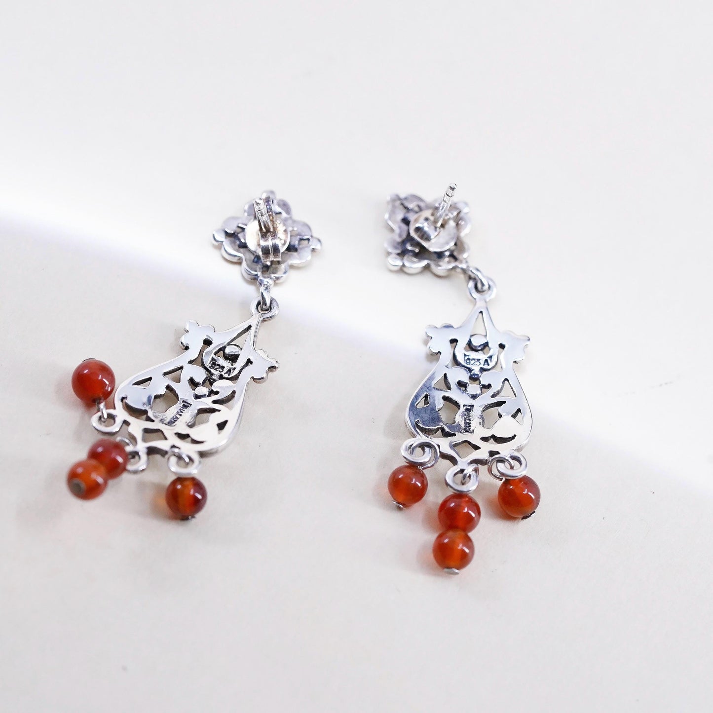 Vintage Sterling silver 925 handmade swirly filigree earrings carnelian beads