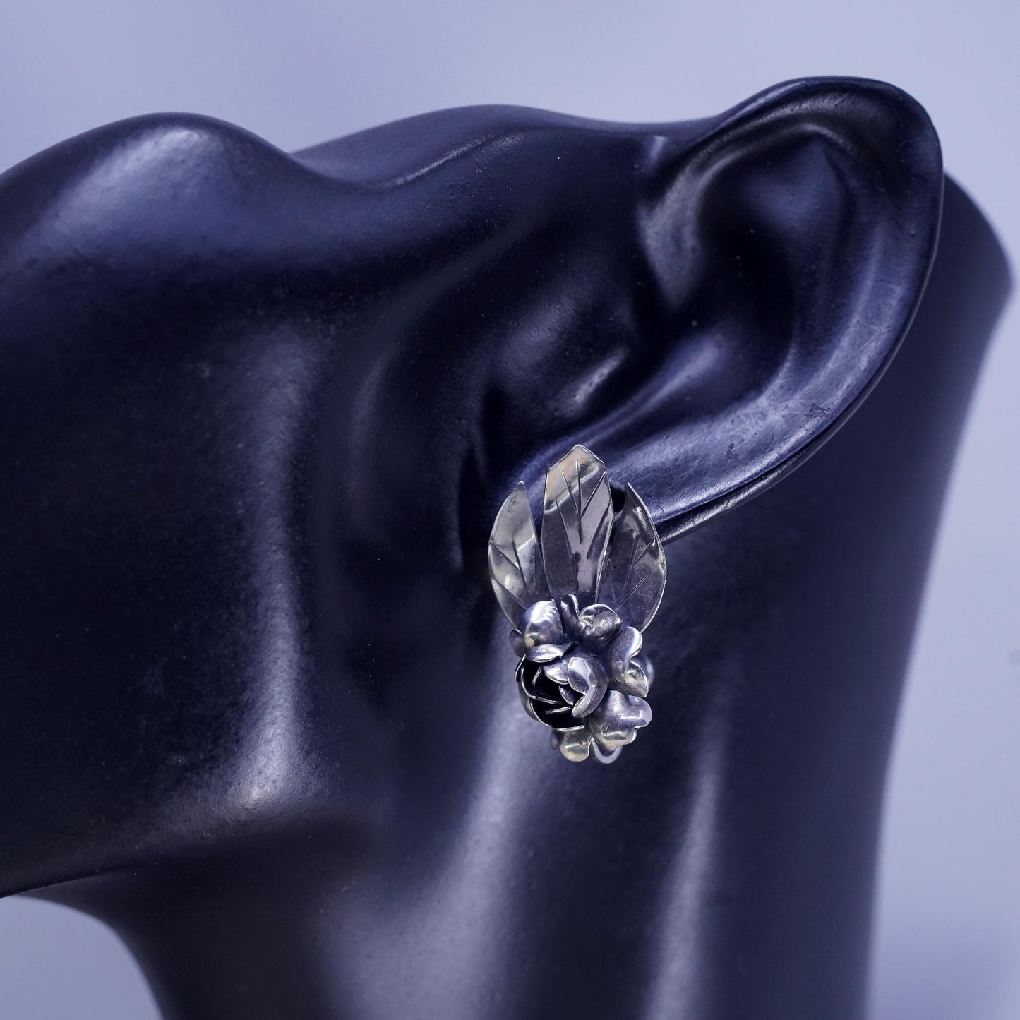 Vintage Sterling silver handmade earrings, 925 screw back flower