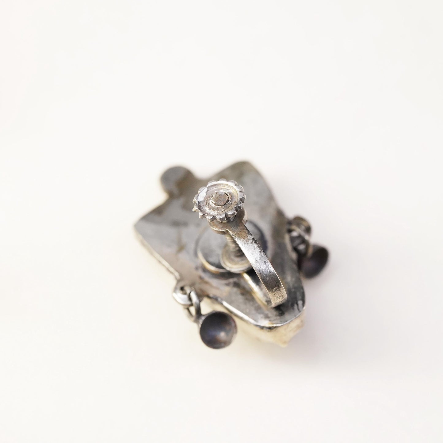 Mexican sterling silver single earring, 925 screw back Carved Warrior Onyx