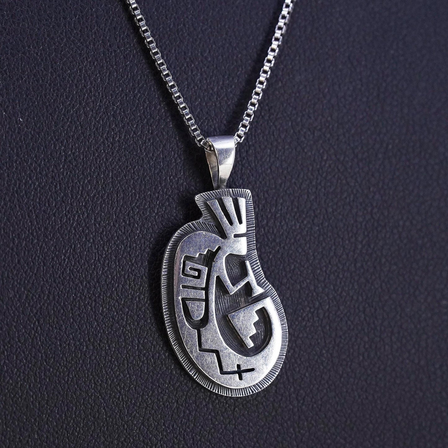 Native American Berra Tawahongva Sterling silver 925 necklace kokopelli pendant