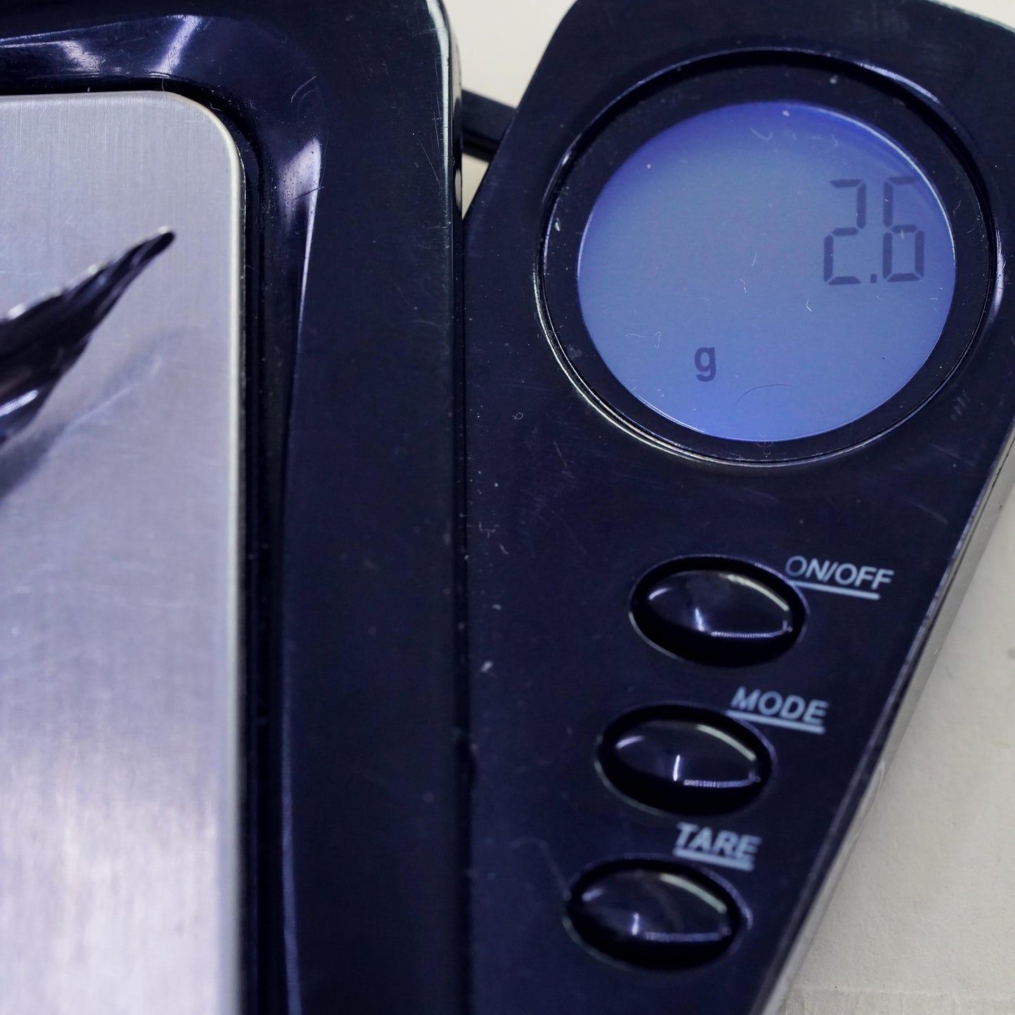 Vintage sterling silver leaf shaped brooch, fine 925 silver brooch