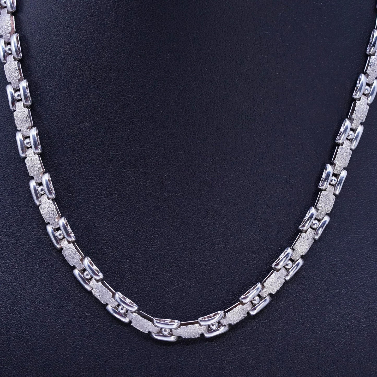 17" 6mm, vintage Italian Sterling 925 silver tennis necklace