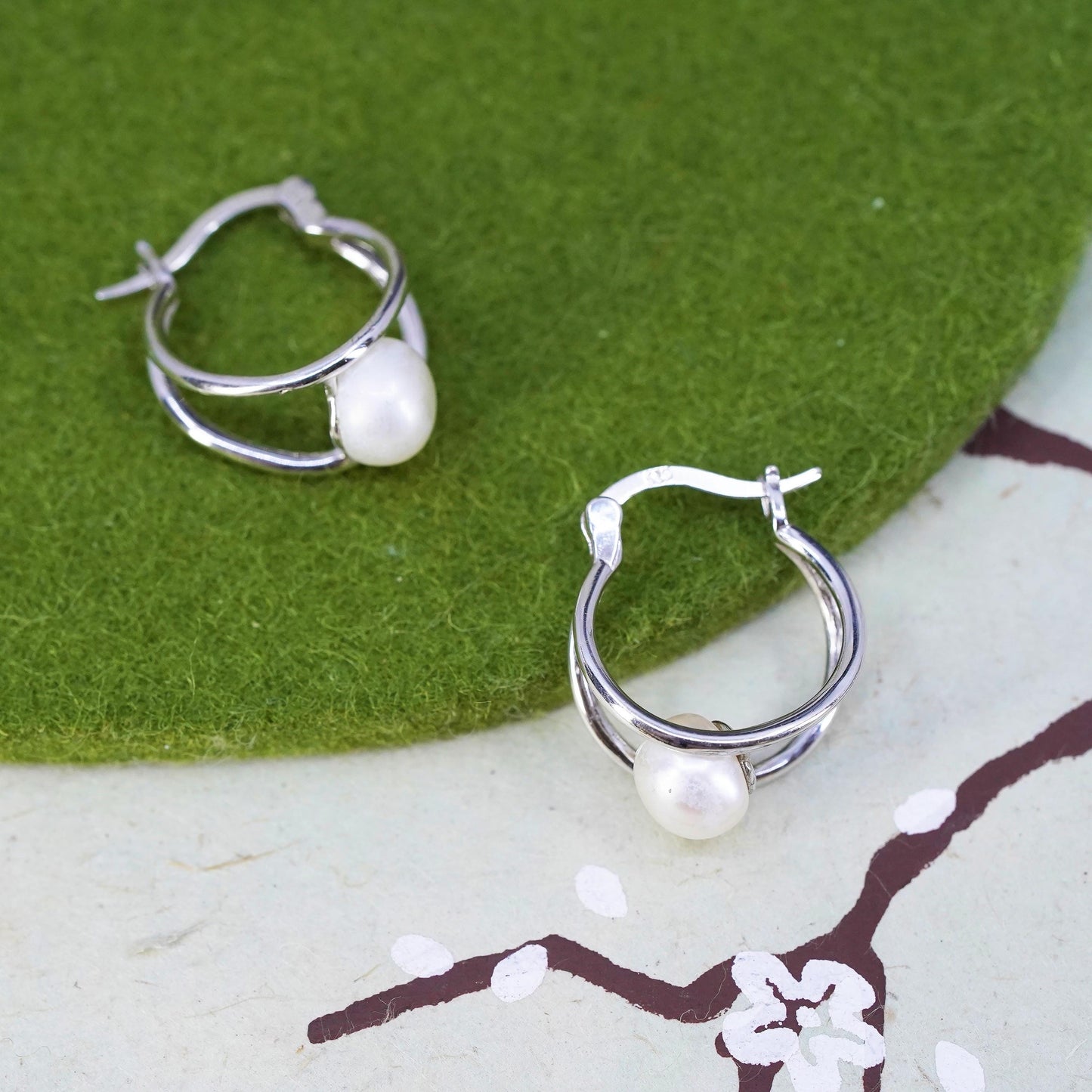 0.75", Vintage sterling silver loop earrings, fashion primitive hoops w/ pearl