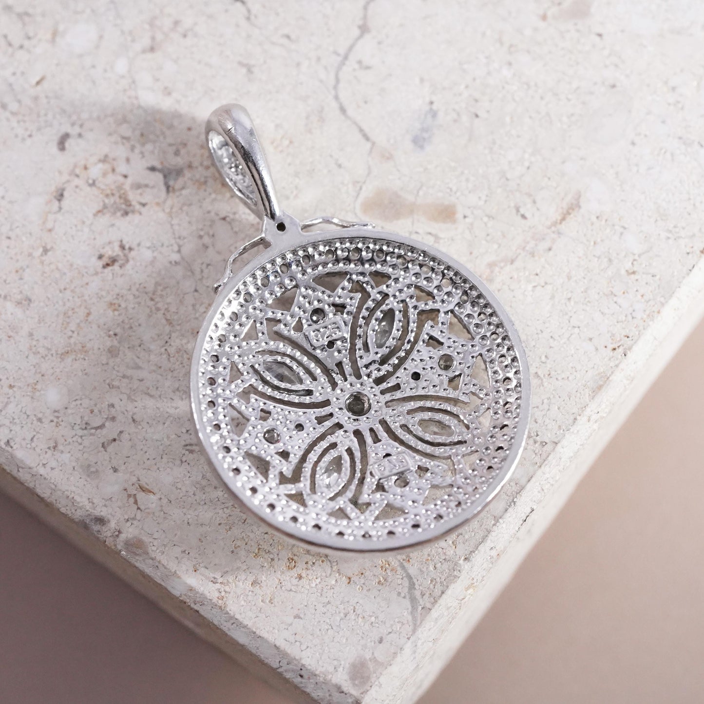 Vintage Sterling 925 silver circle pendant with cluster cz