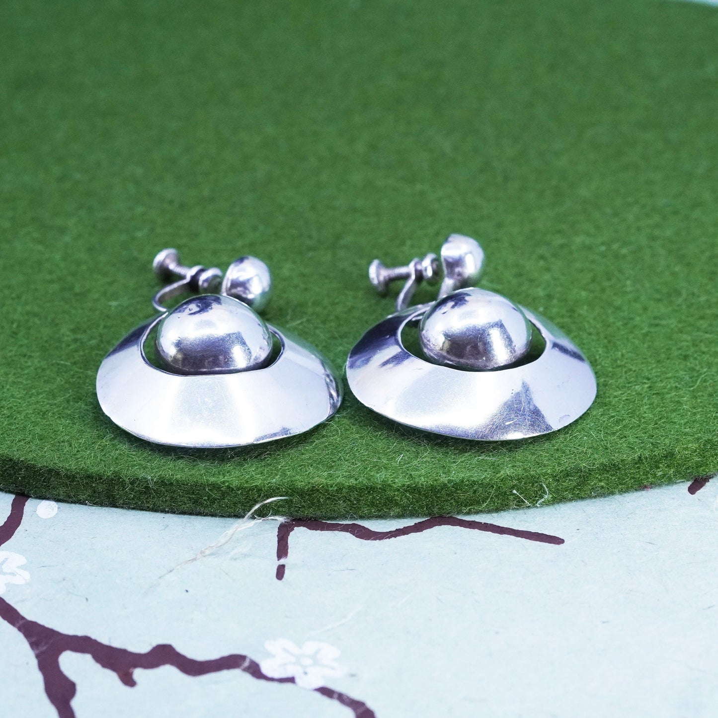 Vintage Sterling silver handmade earrings, 925 screw back circle bead earrings