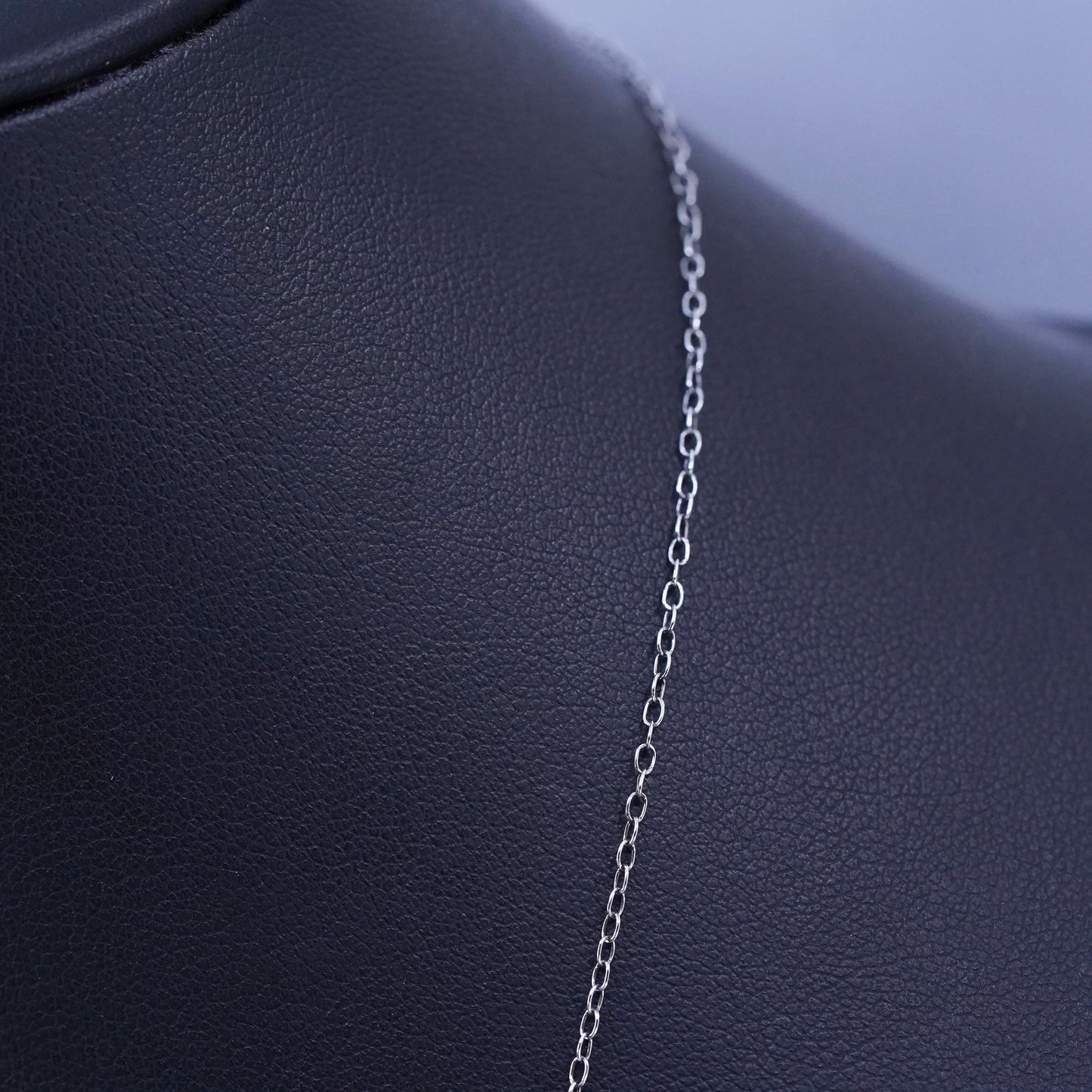 22” 1mm, vintage Italian Sterling 925 silver circle chain necklace