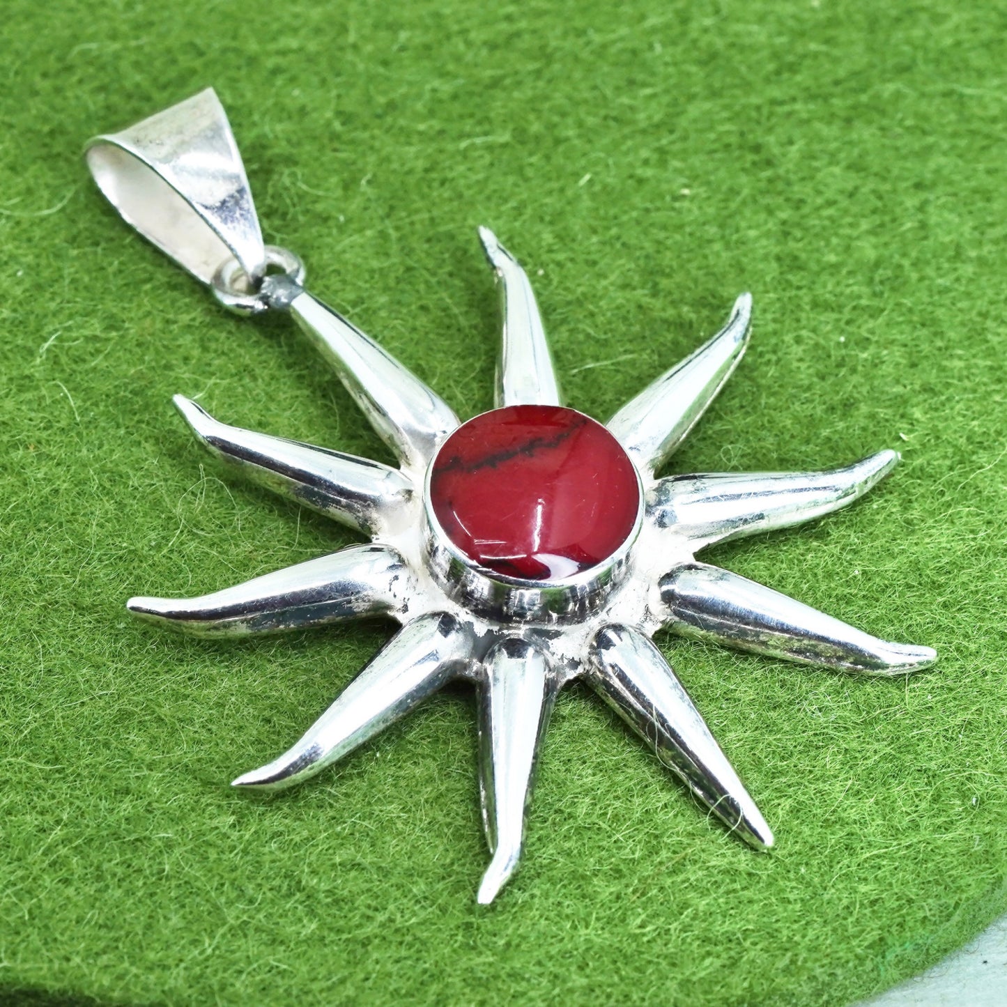 Vintage sterling 925 silver handmade sun pendant with red jasper