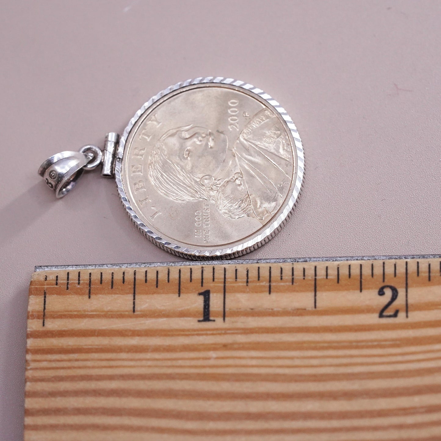 Rare 2000 P Sacagawea One Dollar Coin in Sterling 925 silver pendant case