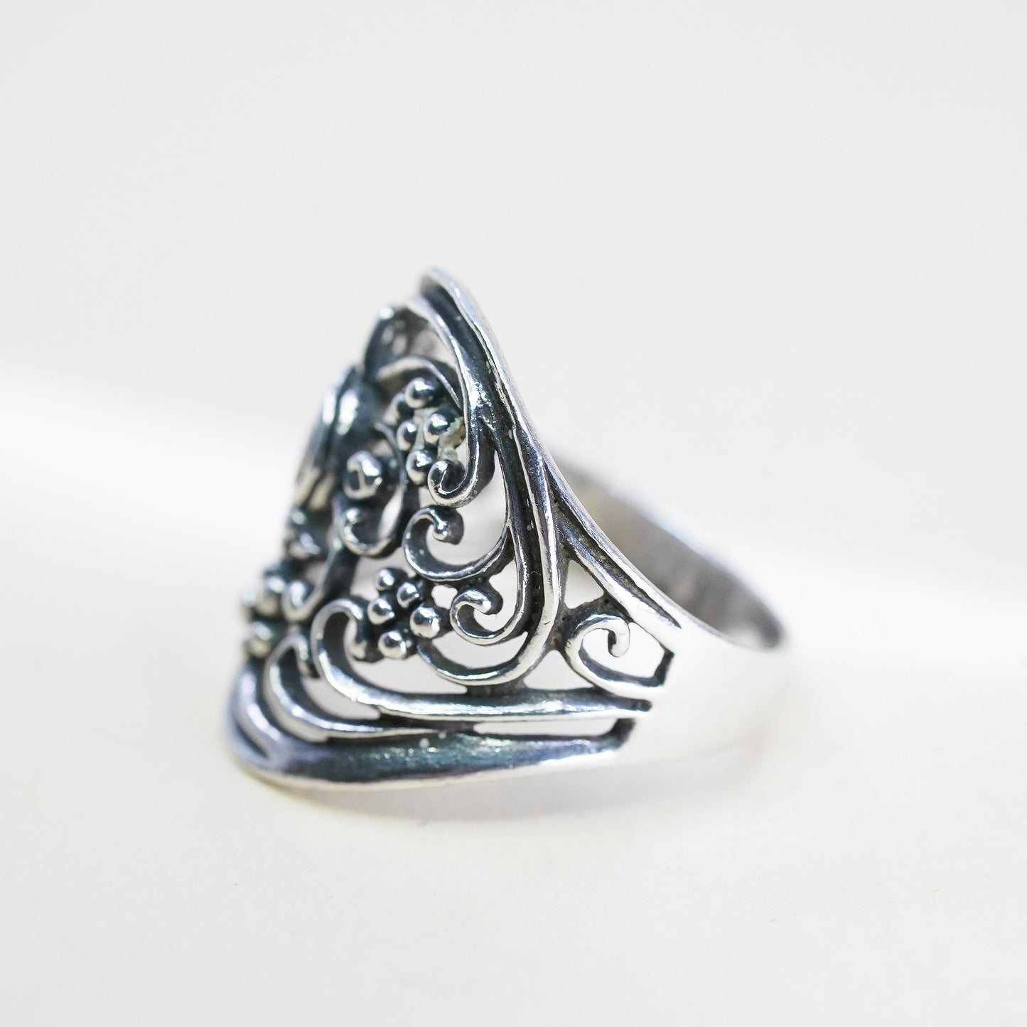 Size 7, VTG sterling silver handmade ring, 925 whirl filigree band bird flower