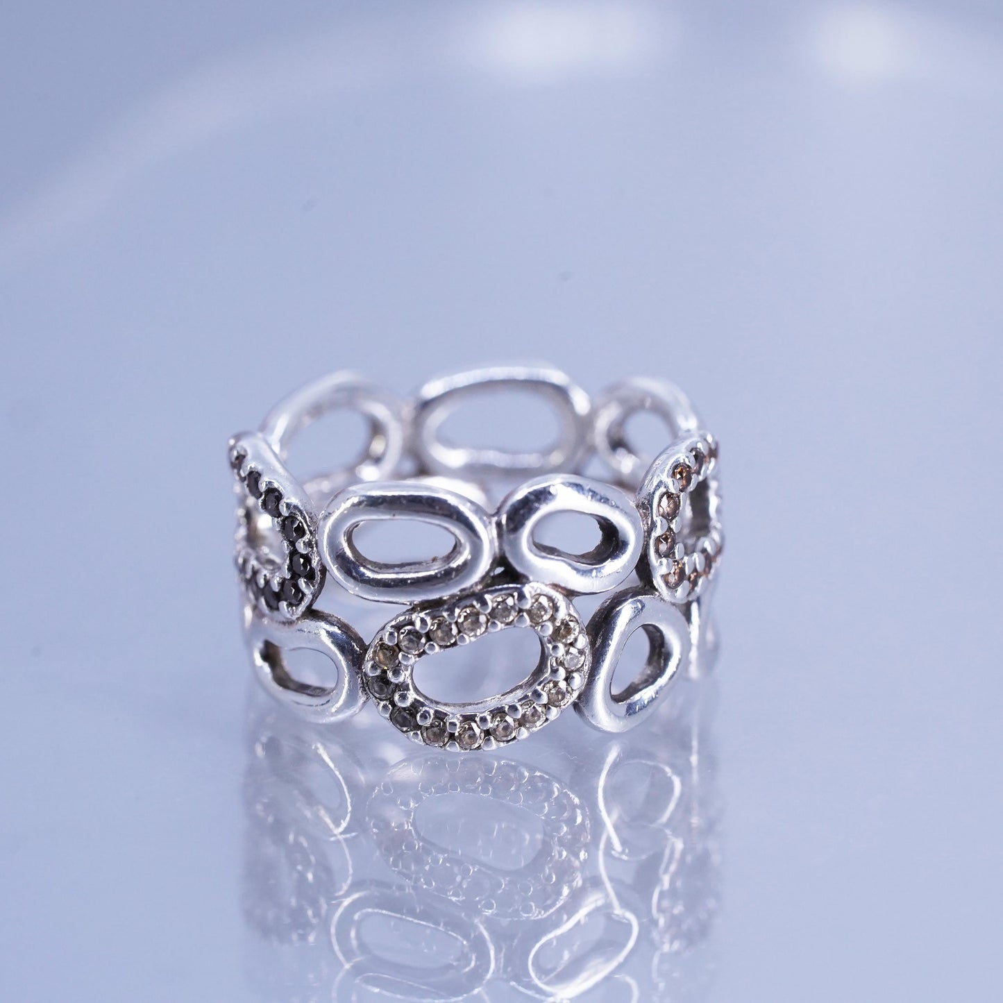 Size 6, vintage ALE Sterling 925 silver entwined ring with cluster cz, band