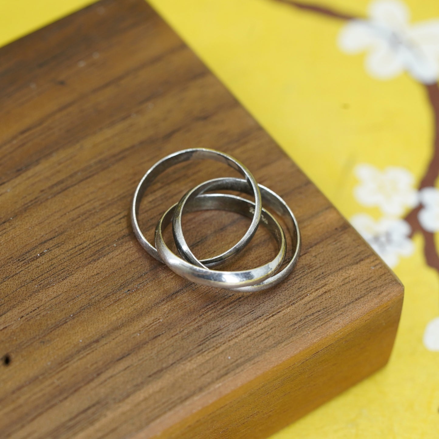 size 5, vintage Sterling silver handmade ring, 925 entwined band