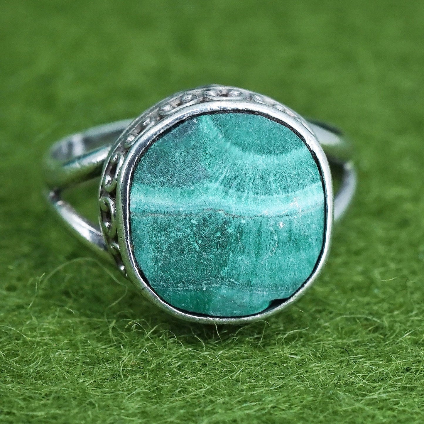 Size 3.25, southwestern Sterling 925 silver handmade ring with malachite