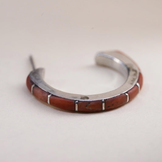 Vintage southwestern single earring. Sterling 925 silver huggie stud with coral