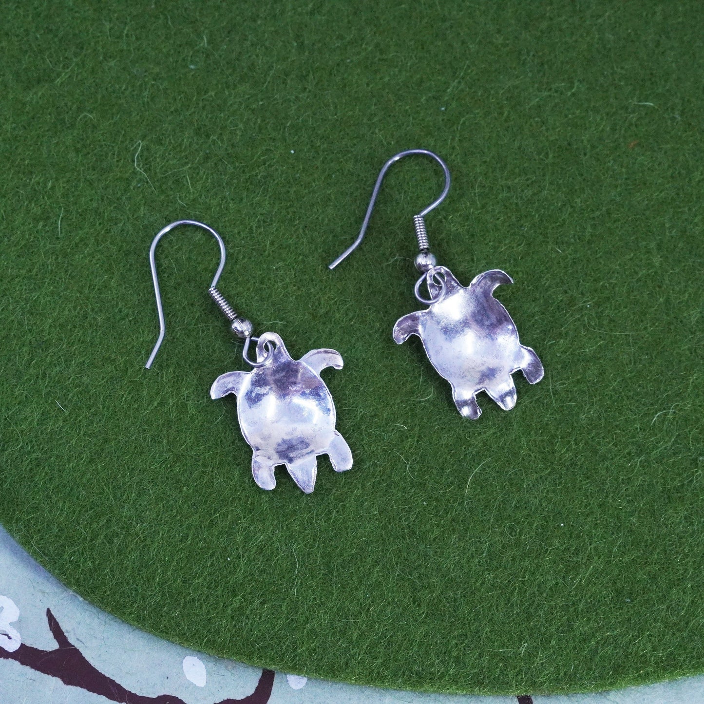 Vintage southwestern Sterling silver handmade earrings, 925 turtle dangles