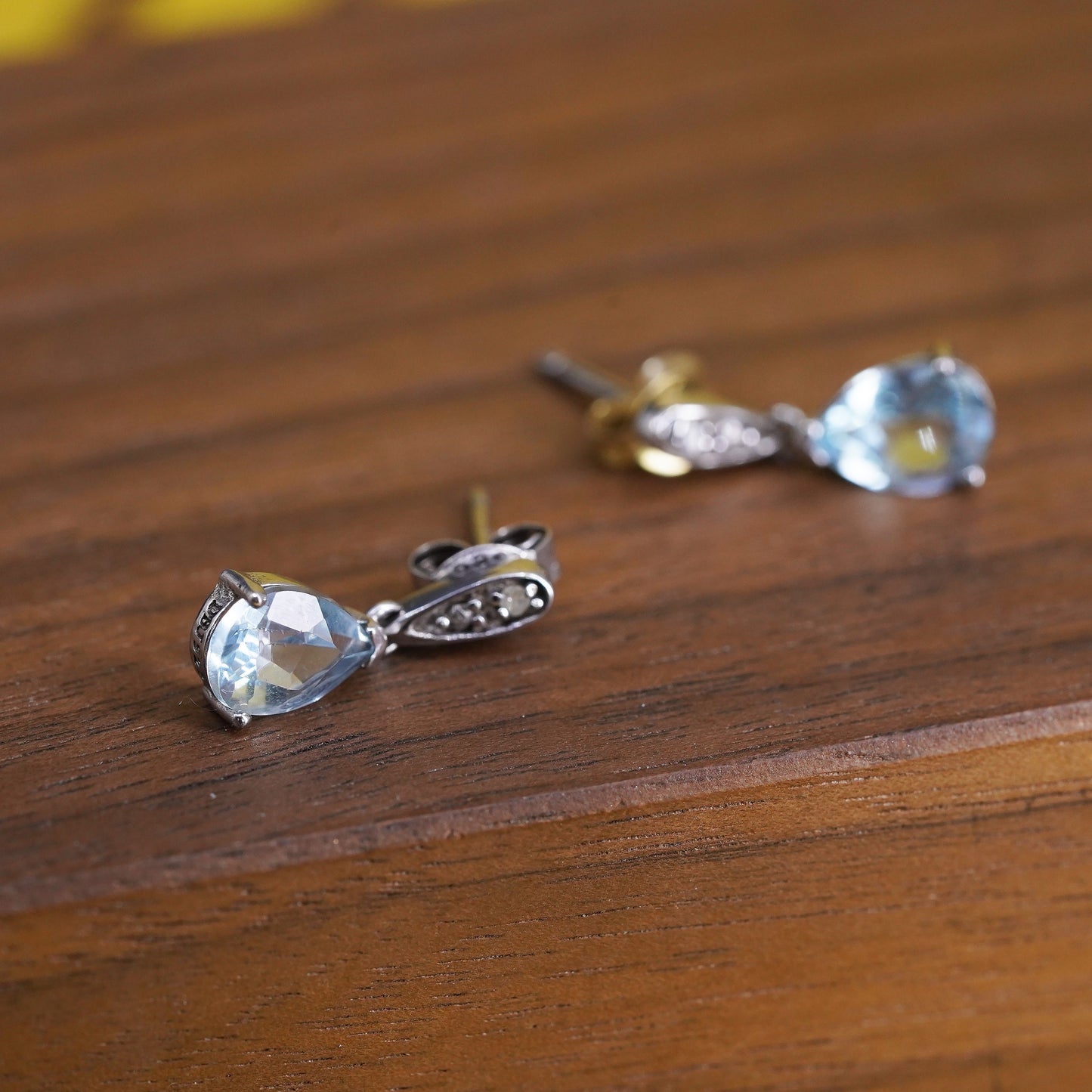 Vintage sterling 925 silver handmade earrings with teardrop topaz