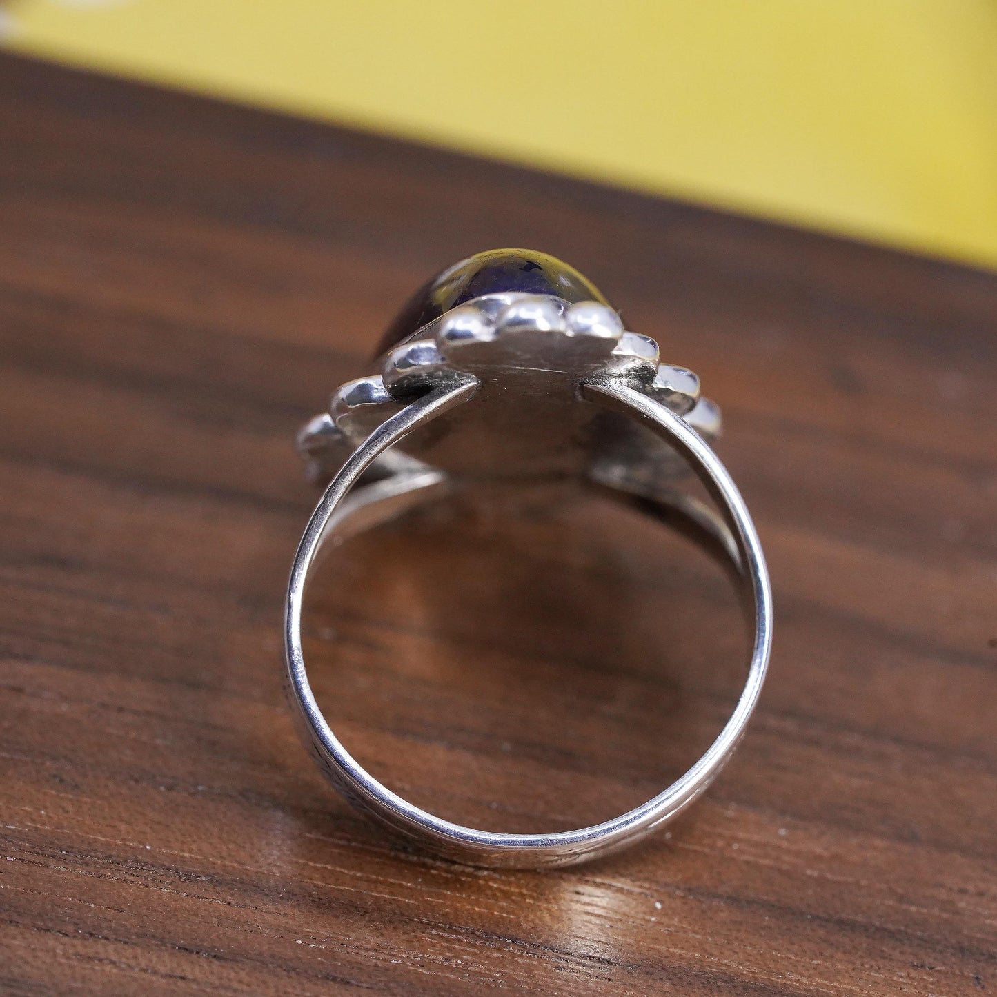 Size 8.5, VTG Native American Sterling 925 silver ring teardrop dragons breath