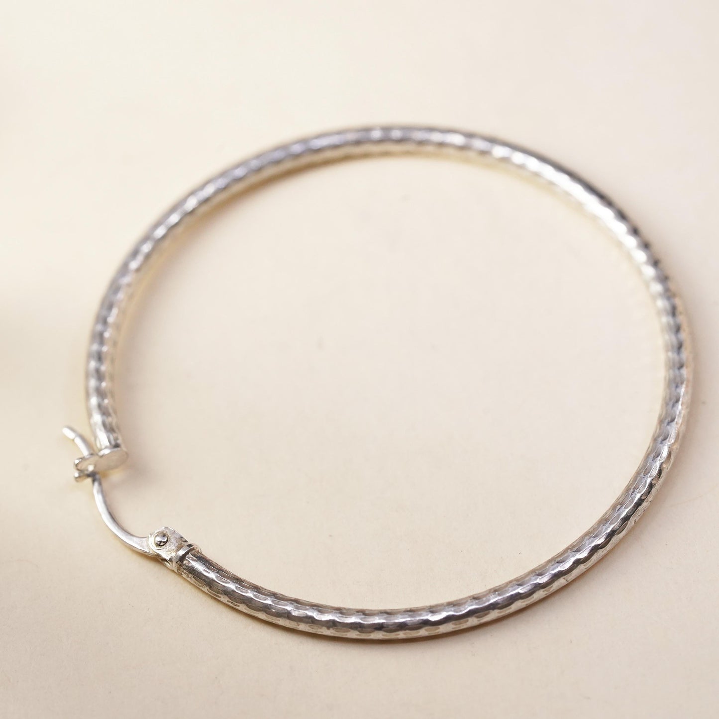 1.5", Vintage sterling 925 silver loop single earring, fashion textured hoop