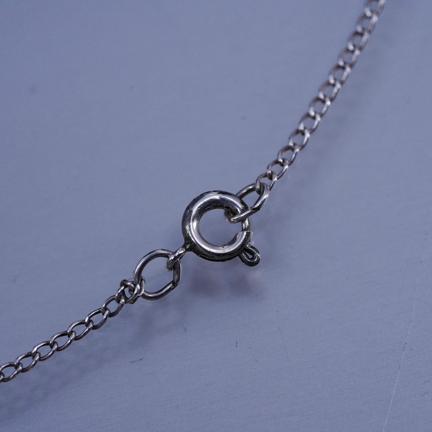 18”, VTG Sterling 925 silver box necklace with Irish Celtic knot cross pendant
