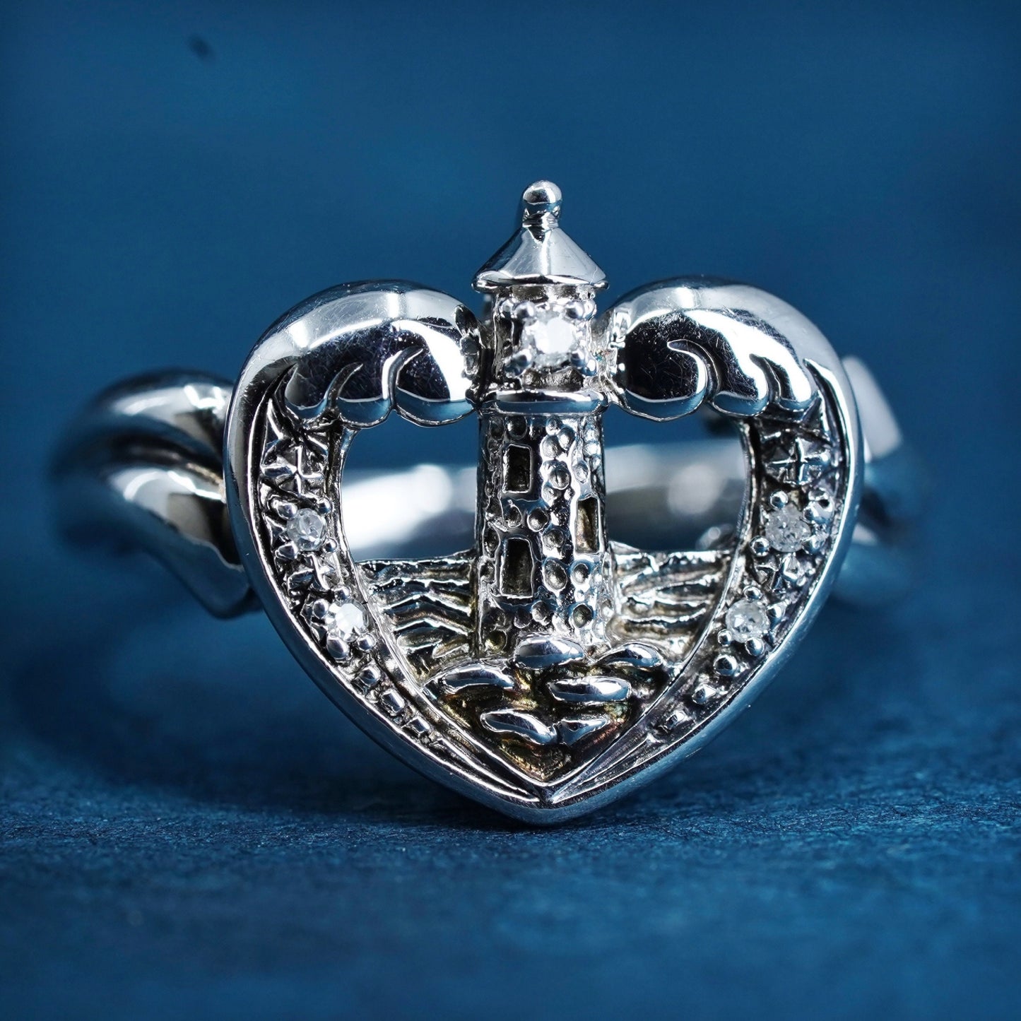 Size 7, vintage Sterling 925 silver lighthouse ring w/ cluster genuine diamonds